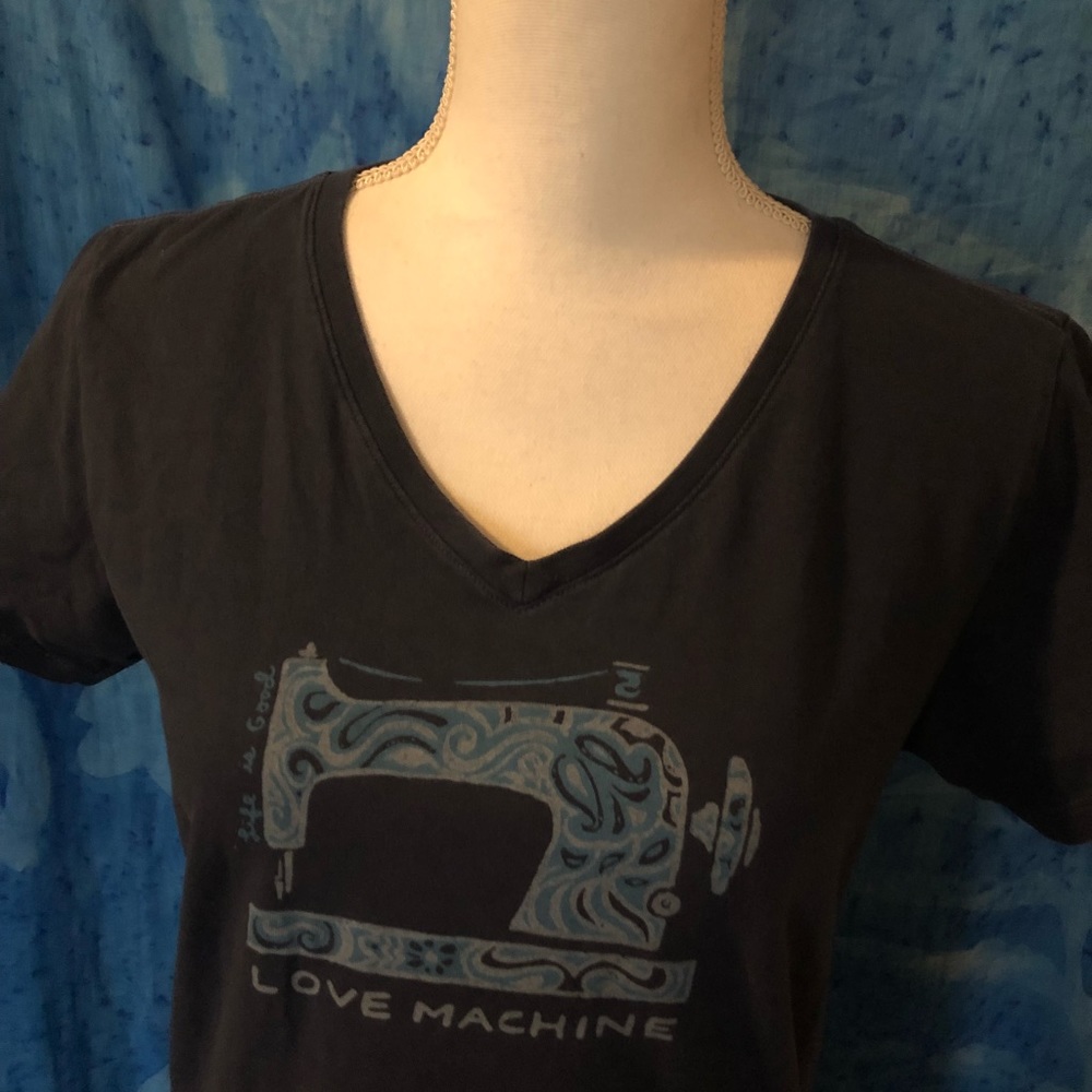 Life is good, Sewing Machine, T-shirt - Picture 2 of 10